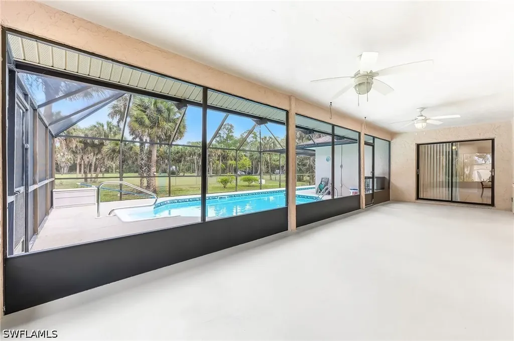 184 Wilson Boulevard S Naples FL 34117