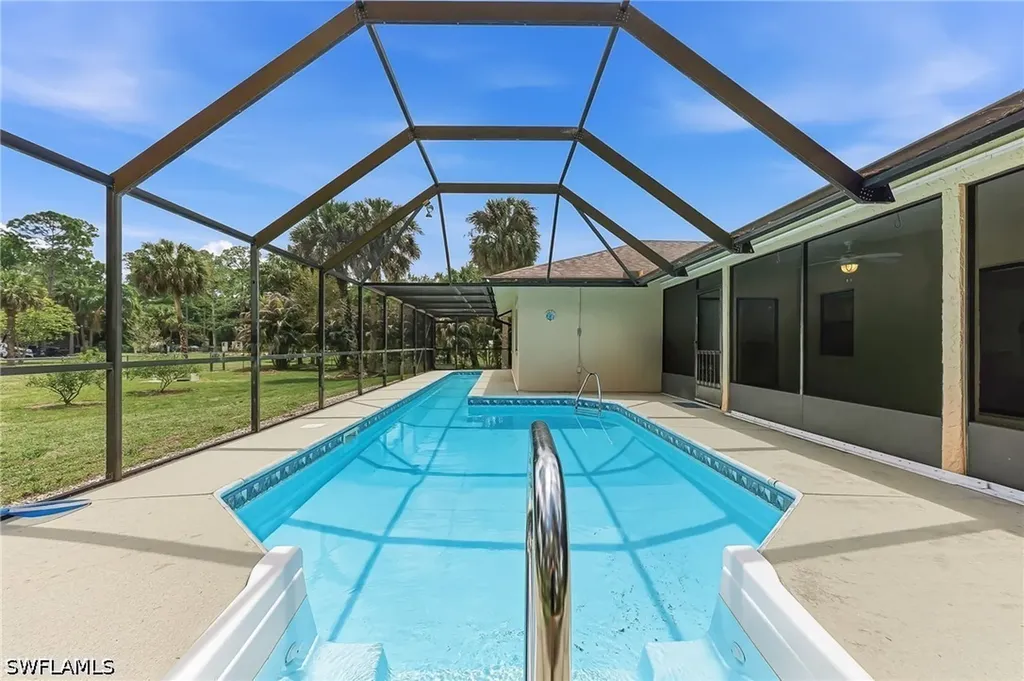 184 Wilson Boulevard S Naples FL 34117