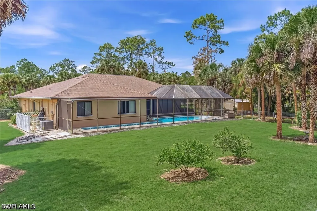 184 Wilson Boulevard S Naples FL 34117