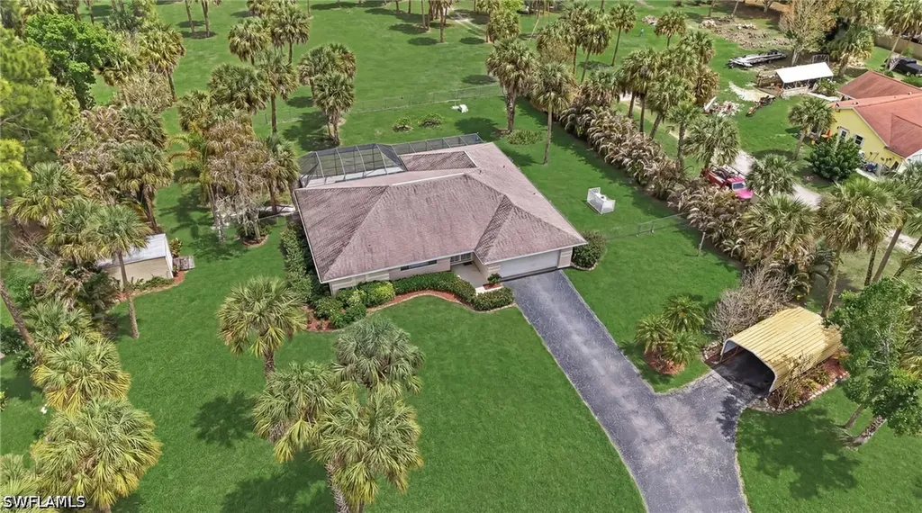 184 Wilson Boulevard S Naples FL 34117