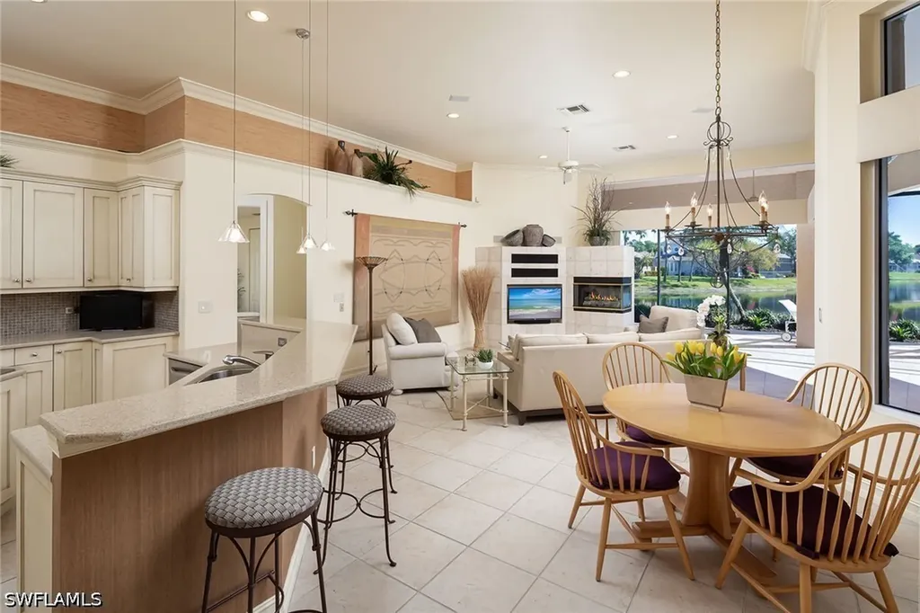 7565 Cordoba Circle Naples FL 34109