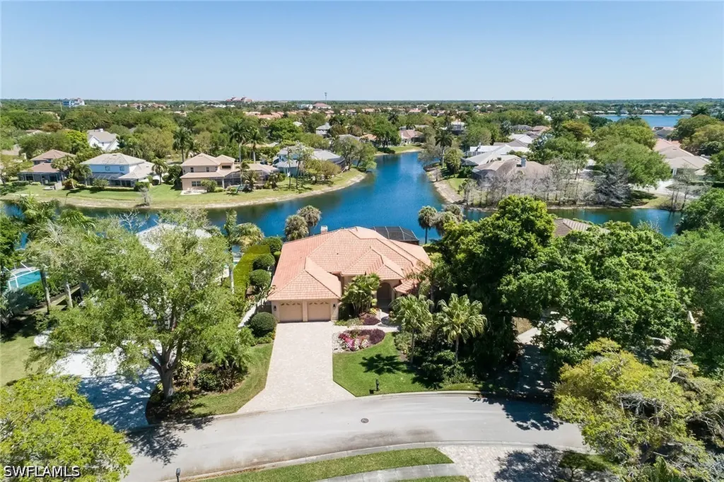 7565 Cordoba Circle Naples FL 34109