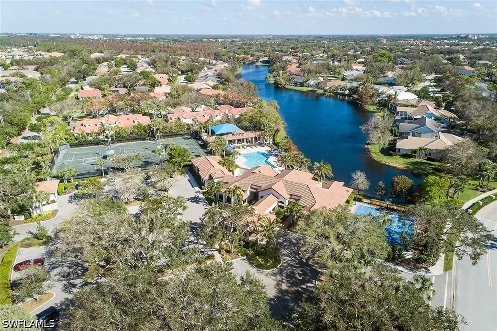 7565 Cordoba Circle Naples FL 34109