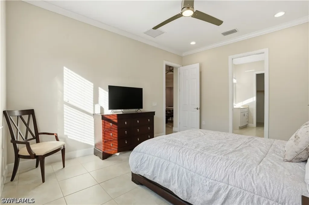 9328 Fieldstone Lane Naples FL 34120