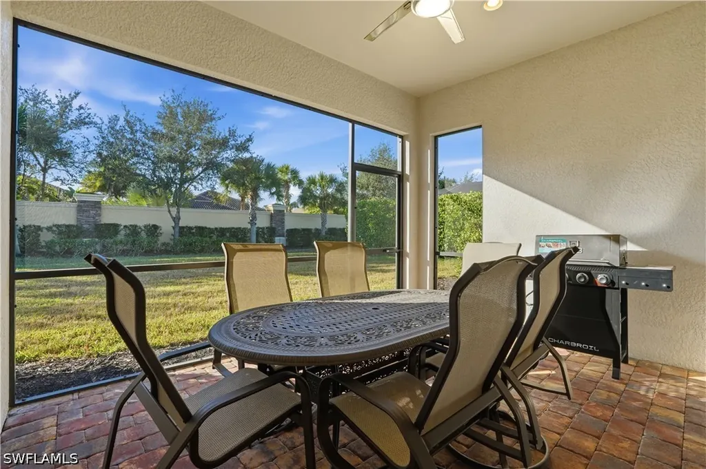 9328 Fieldstone Lane Naples FL 34120