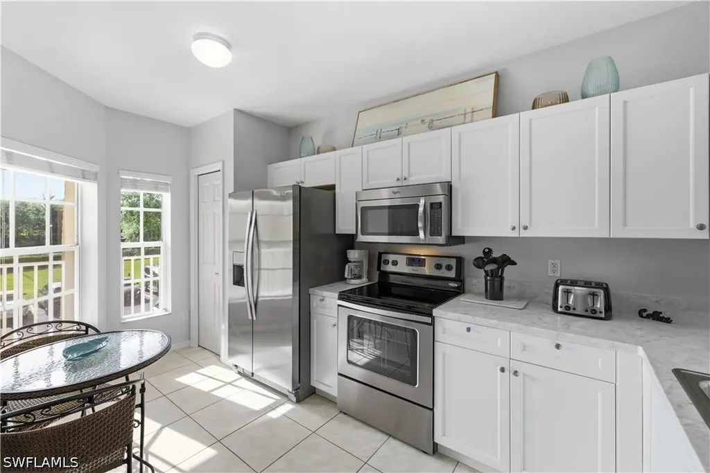 9175 Celeste Drive Naples FL 34113