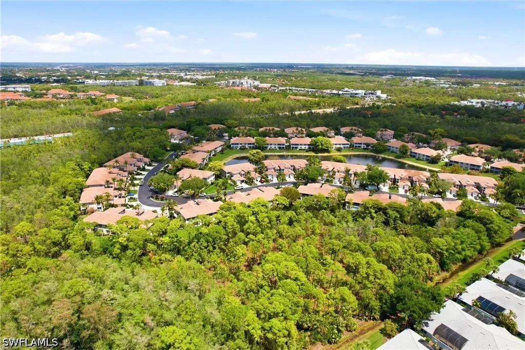 817 Carrick Bend Circle Naples FL 34110
