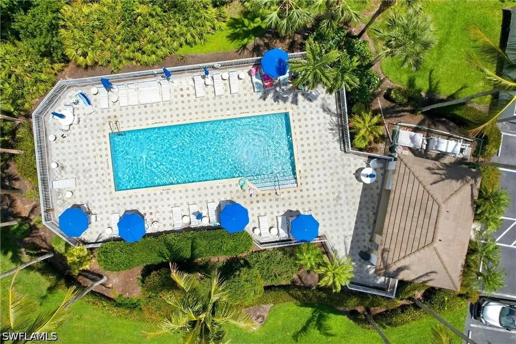 817 Carrick Bend Circle Naples FL 34110