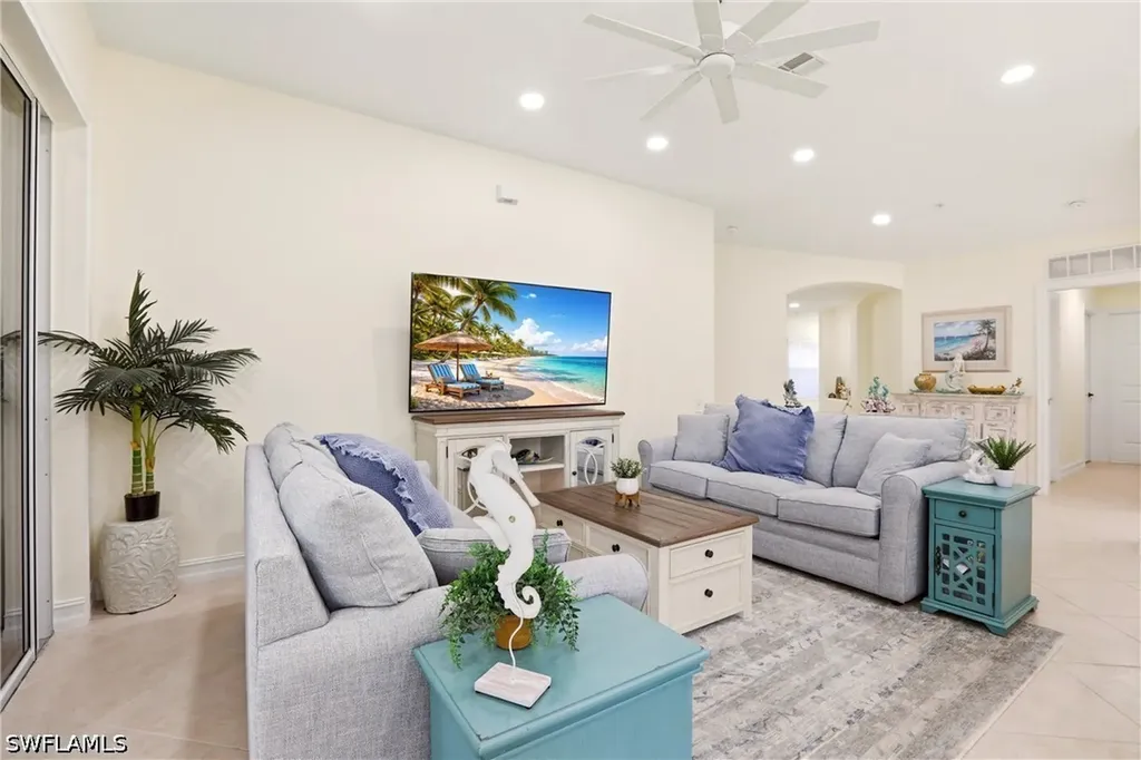 817 Carrick Bend Circle Naples FL 34110