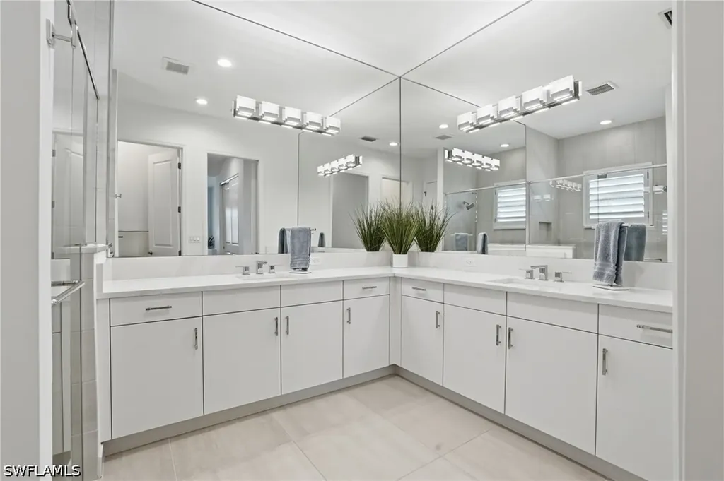 12352 Dahlia Court Naples FL 34120