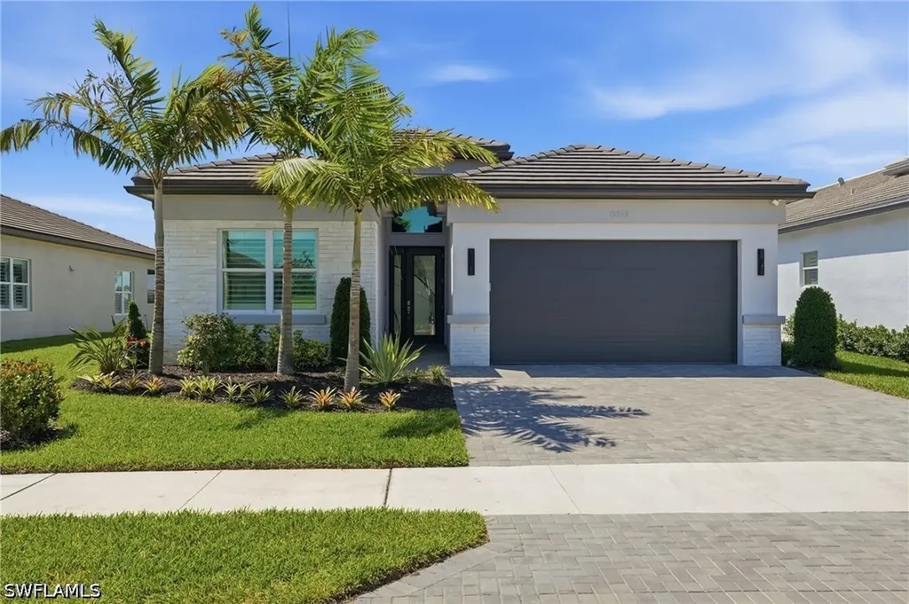 12352 Dahlia Court Naples FL 34120