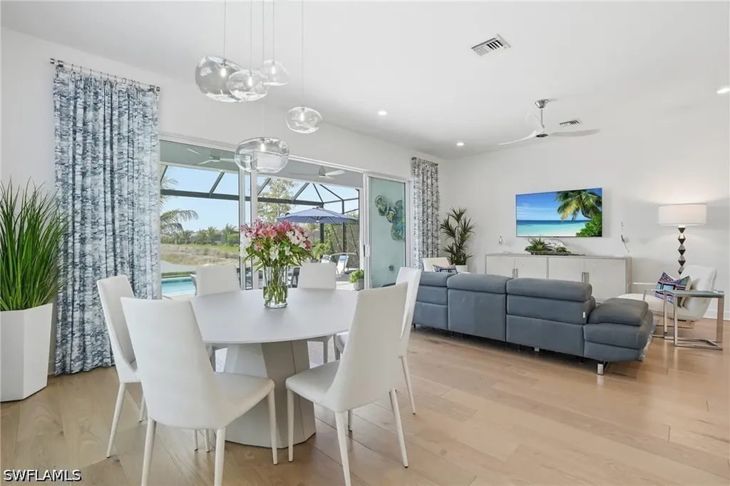 12352 Dahlia Court Naples FL 34120