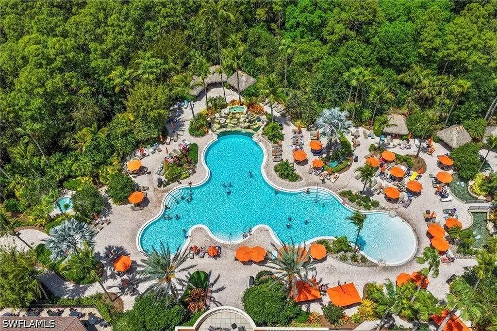 9098 Capistrano Street S Naples FL 34113