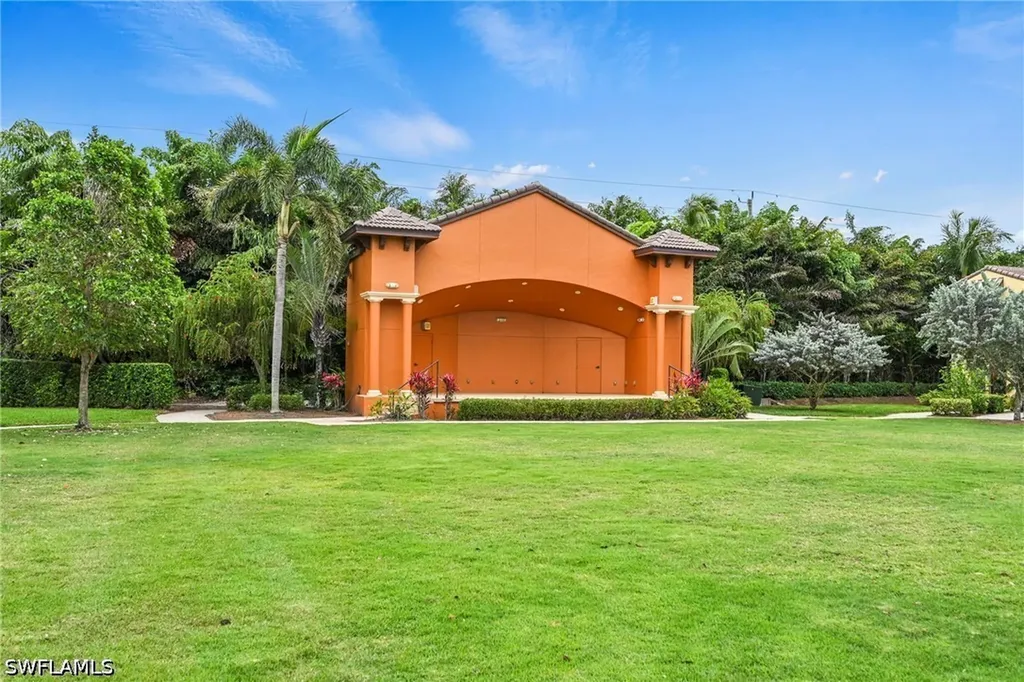 9098 Capistrano Street S Naples FL 34113