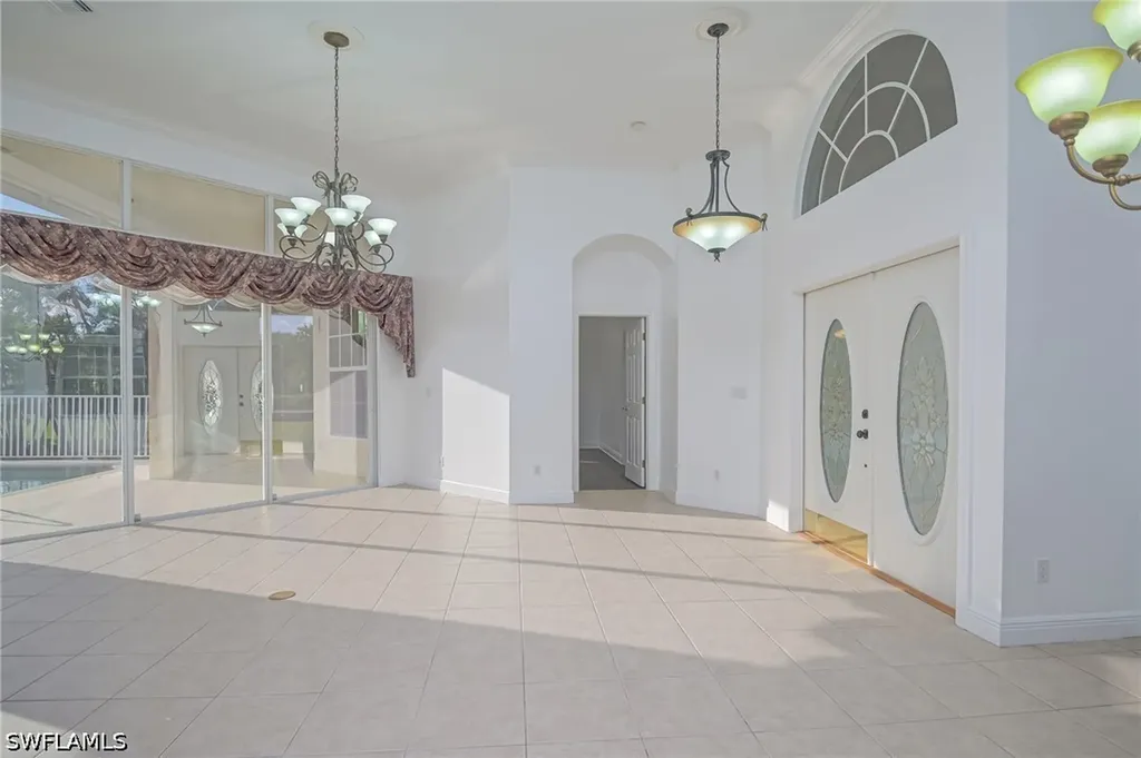 8252 Southwind Bay Circle Fort Myers FL 33908