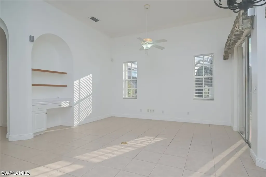 8252 Southwind Bay Circle Fort Myers FL 33908