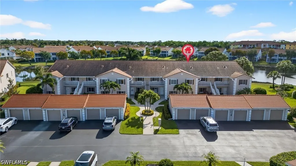 550 Saratoga Circle Naples FL 34104