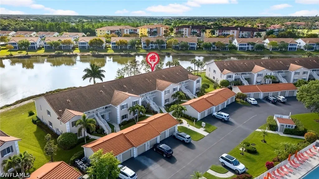 550 Saratoga Circle Naples FL 34104
