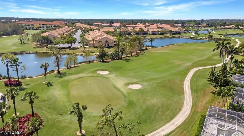 550 Saratoga Circle Naples FL 34104