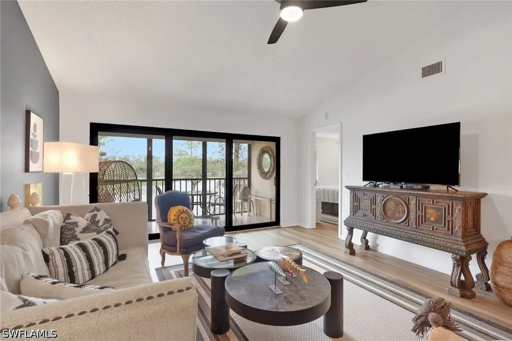 5784 Deauville Circle Naples FL 34112