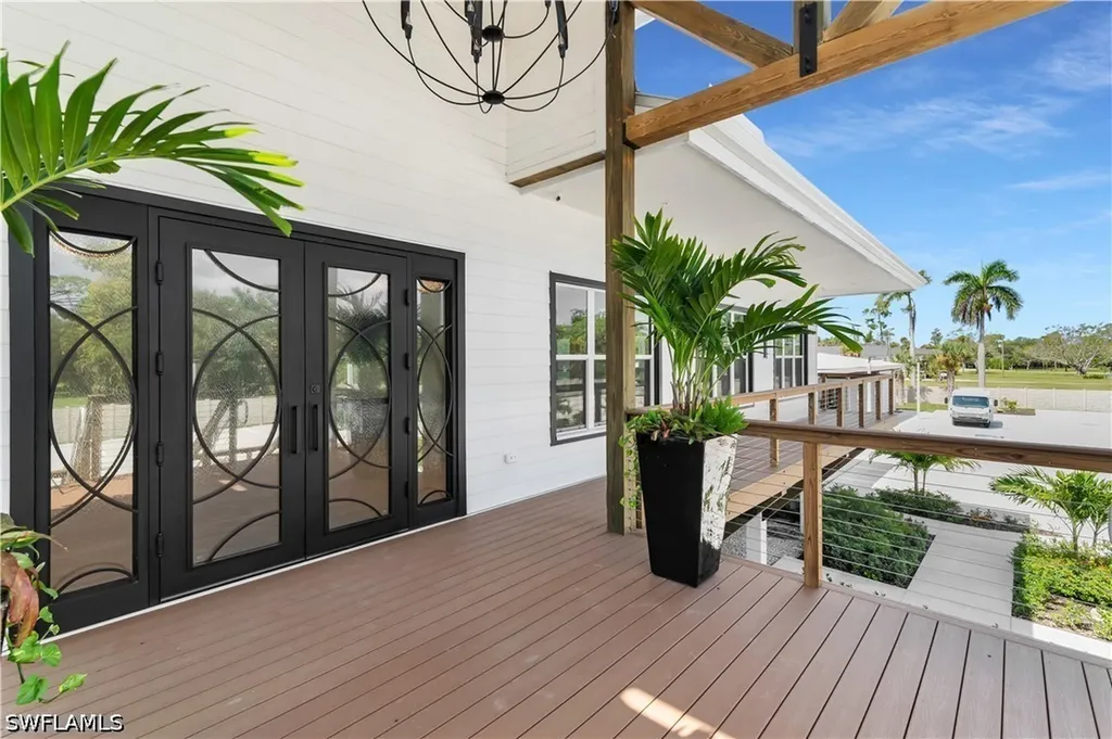 6890 Hendry Creek Drive Fort Myers FL 33908