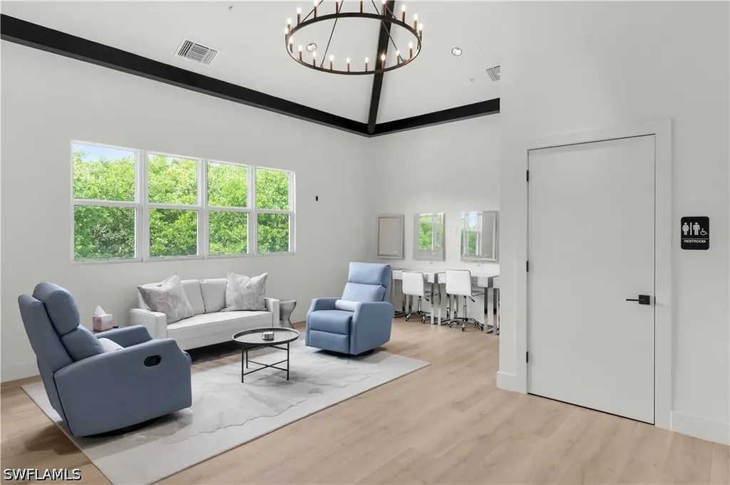 6890 Hendry Creek Drive Fort Myers FL 33908
