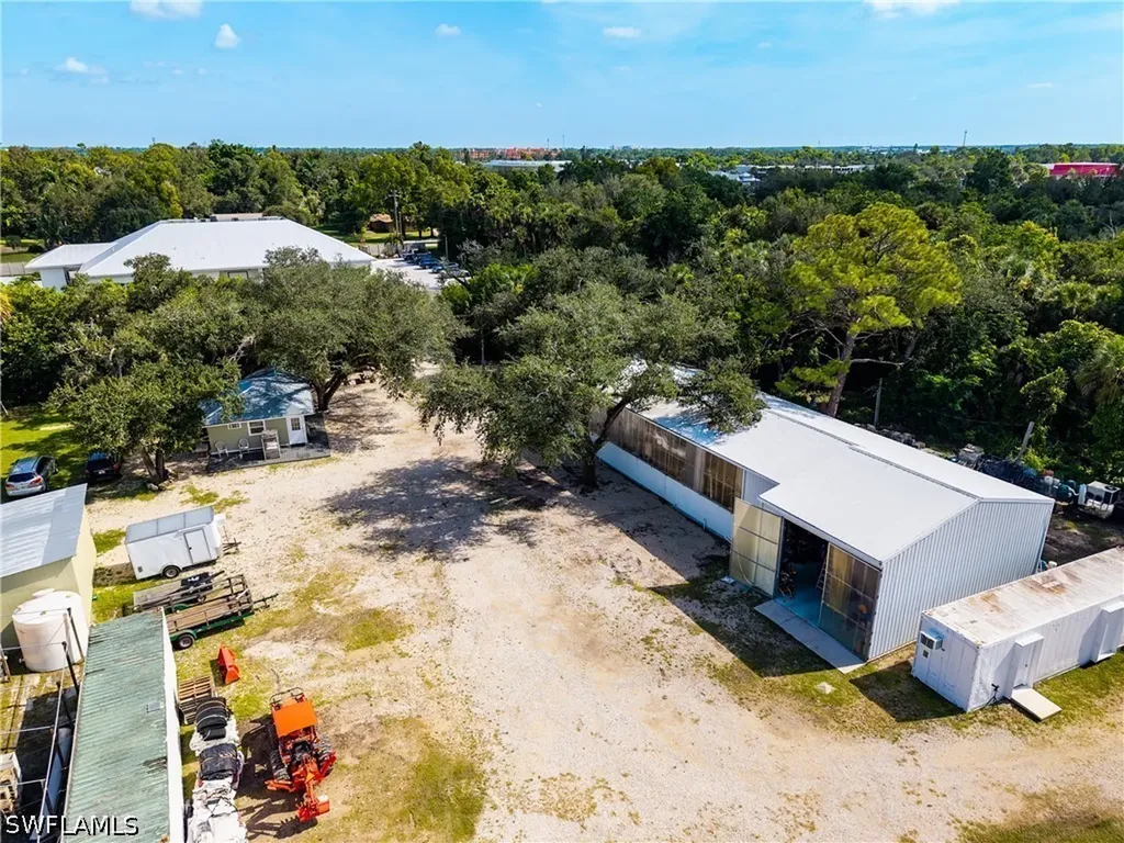 6890 Hendry Creek Drive Fort Myers FL 33908