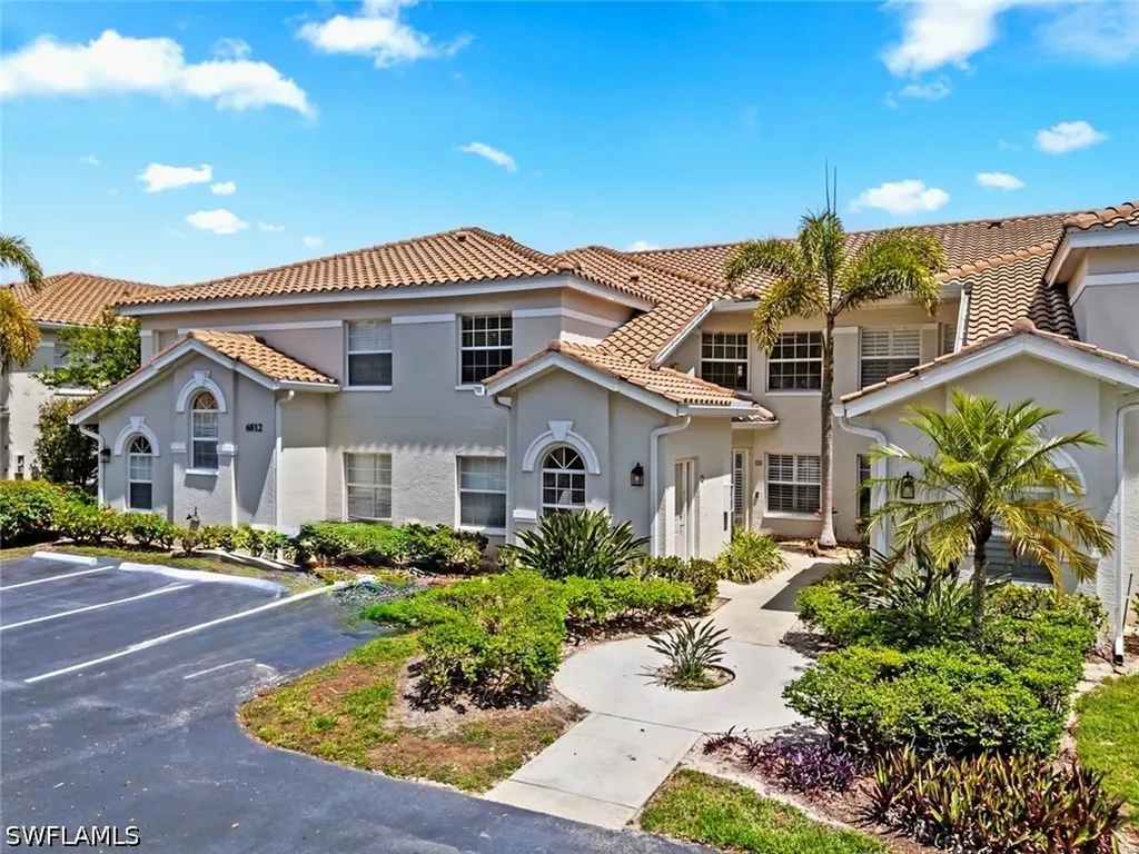 6812 Satinleaf Road S Naples FL 34109