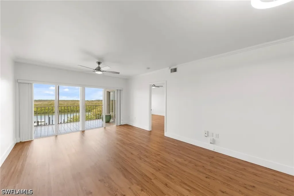 13105 Vanderbilt Drive Naples FL 34110