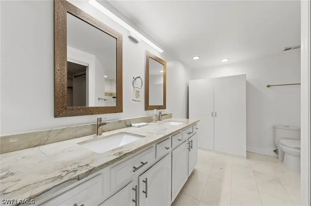 13105 Vanderbilt Drive Naples FL 34110