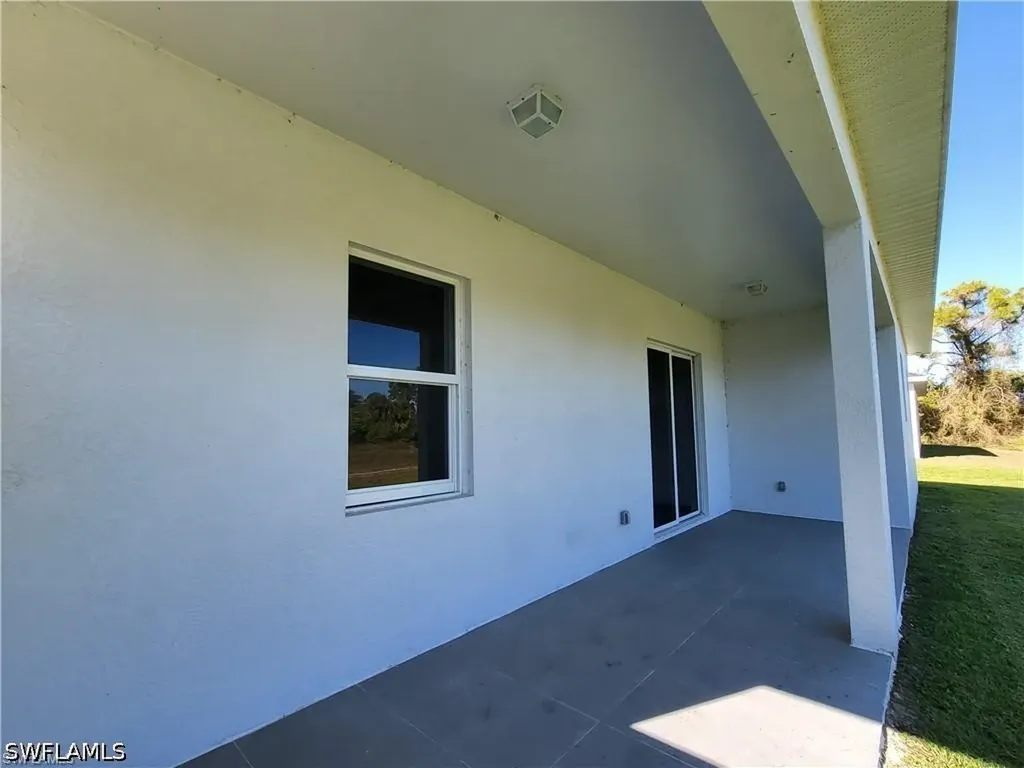 6048 Stratton Road Fort Myers FL 33905
