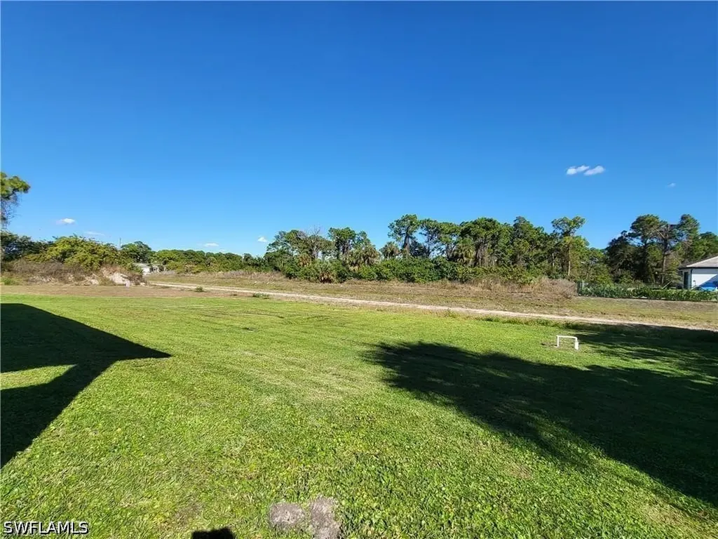 6048 Stratton Road Fort Myers FL 33905