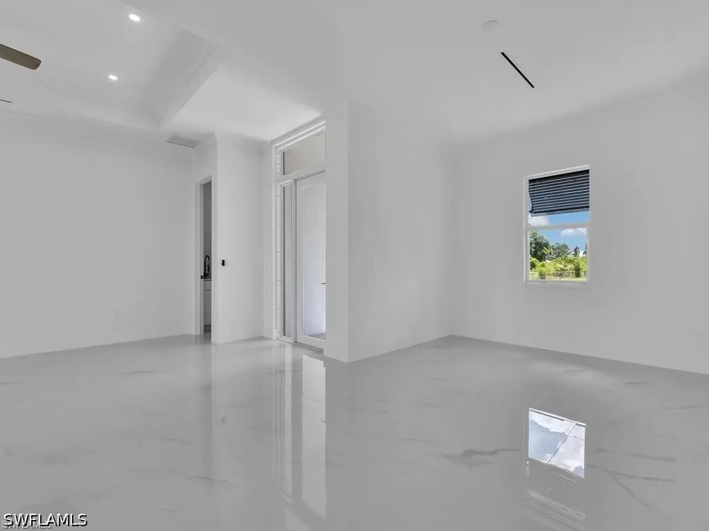 6048 Stratton Road Fort Myers FL 33905