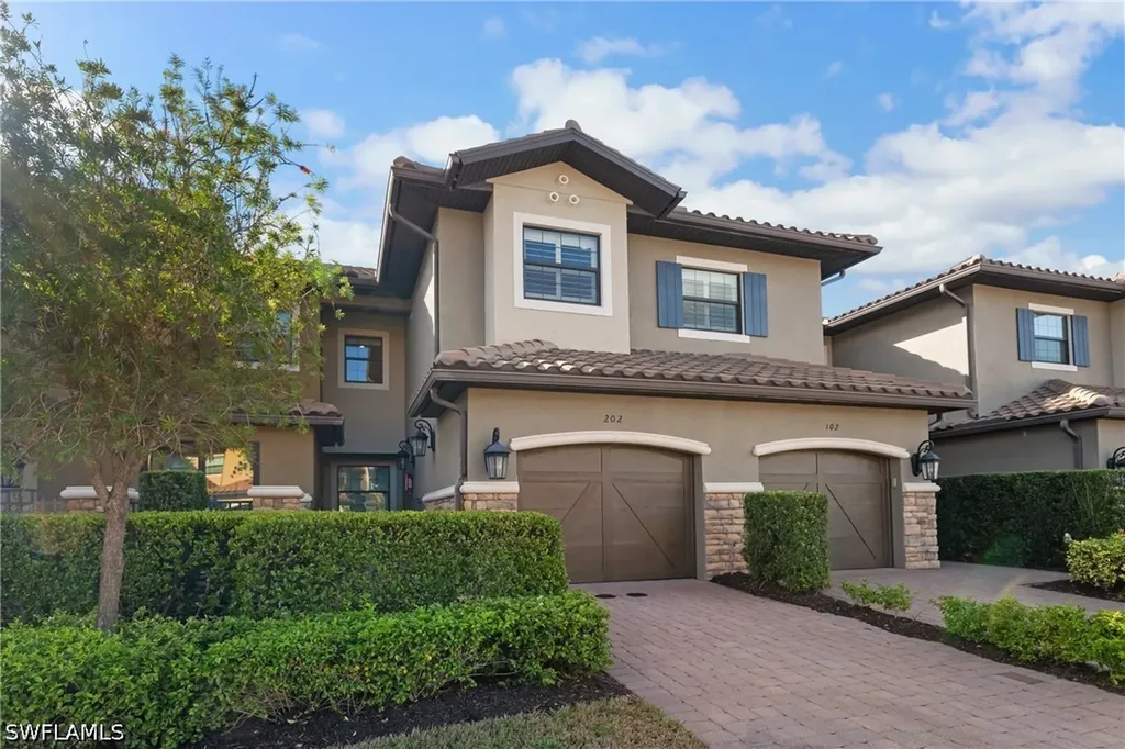 Naples FL, 9672 Montelanico Loop, Unit 202