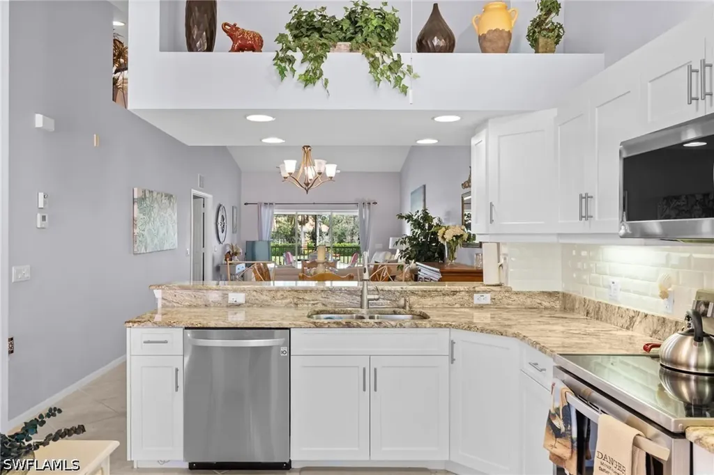 2395 Bayou Lane Naples FL 34112