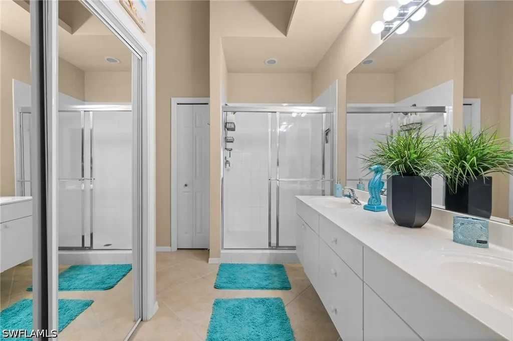 2395 Bayou Lane Naples FL 34112