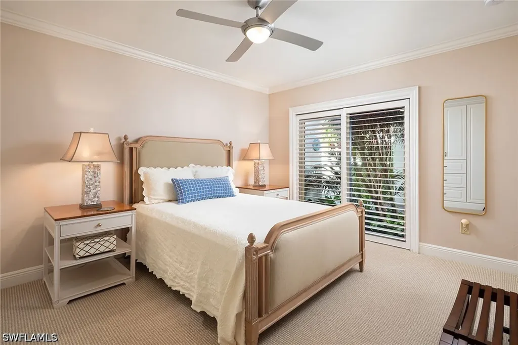 565 Tierra Mar Lane Naples FL 34108
