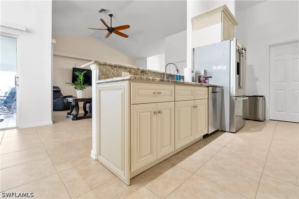 1315 NE 20th Avenue Cape Coral FL 33909
