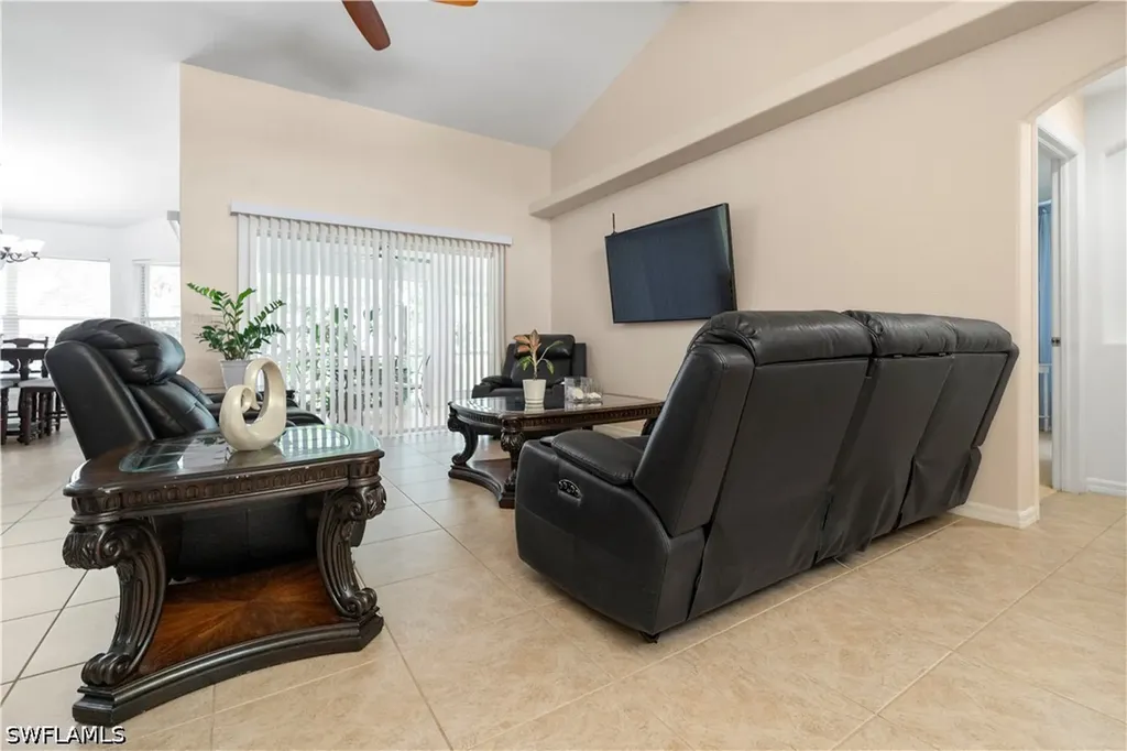 1315 NE 20th Avenue Cape Coral FL 33909