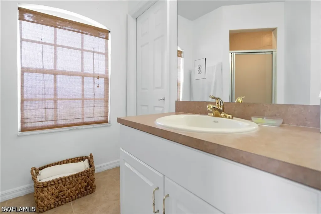 1315 NE 20th Avenue Cape Coral FL 33909