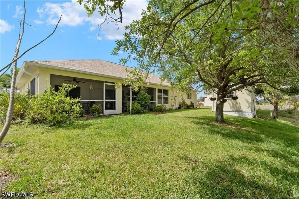 1315 NE 20th Avenue Cape Coral FL 33909