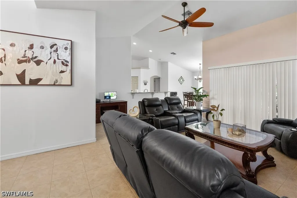 1315 NE 20th Avenue Cape Coral FL 33909