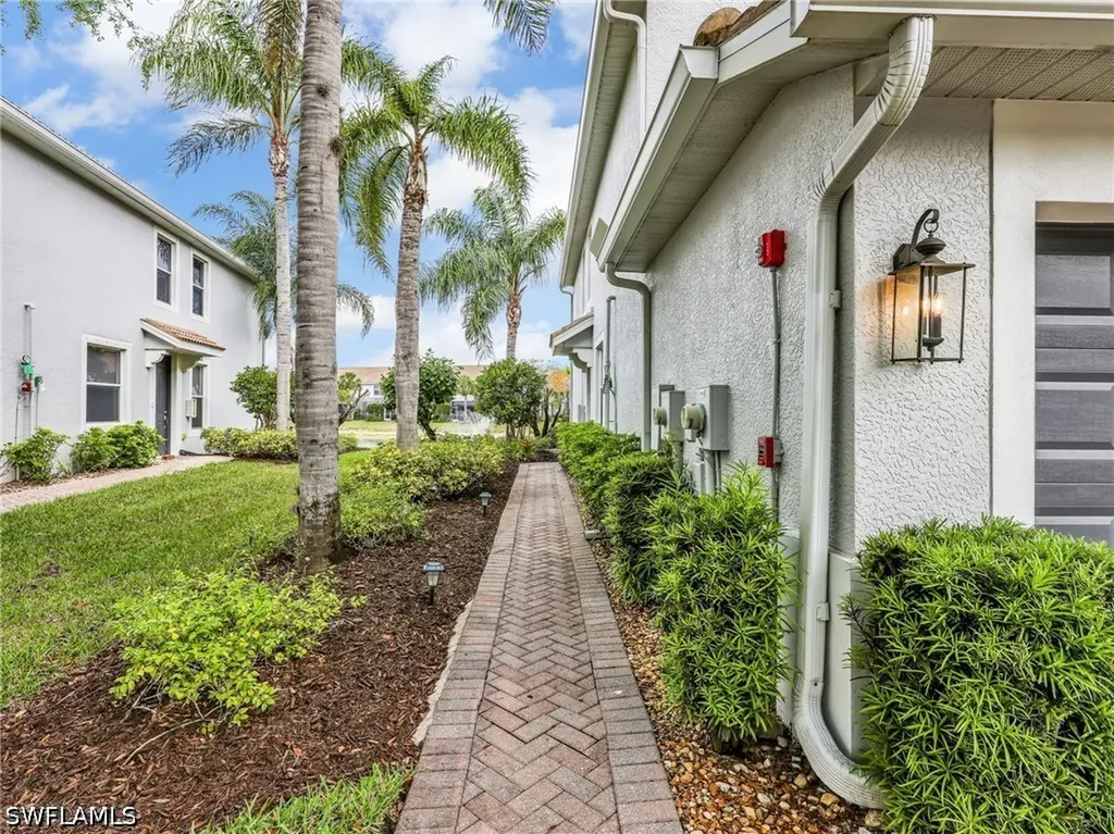 15620 Marcello Circle Naples FL 34110