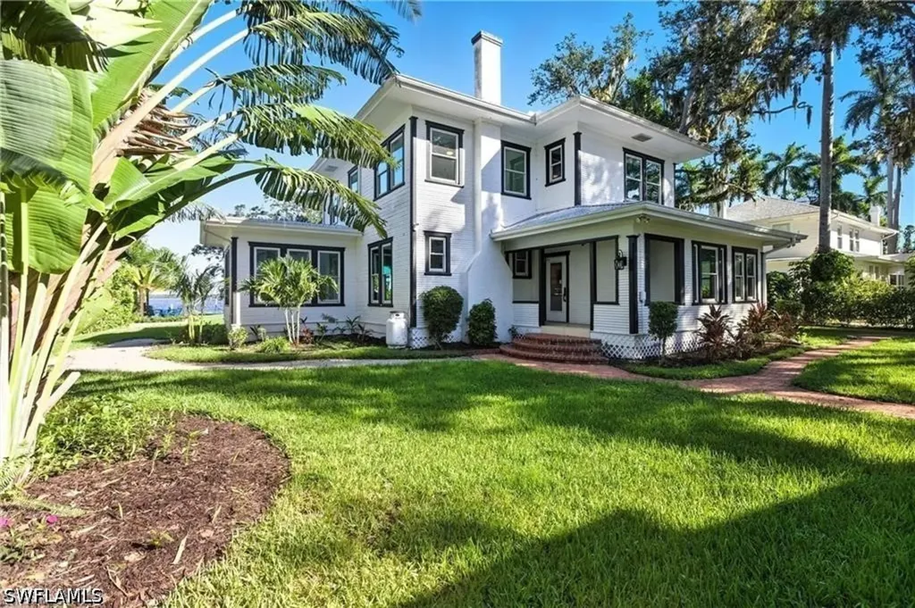 101 Fairview Avenue Fort Myers FL 33905
