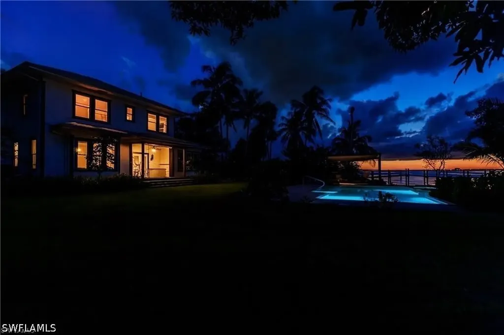 101 Fairview Avenue Fort Myers FL 33905