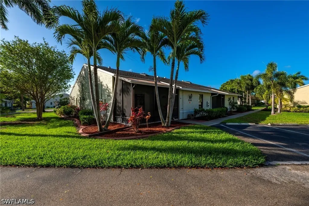 5120 SW Courtyards Court Cape Coral FL 33914