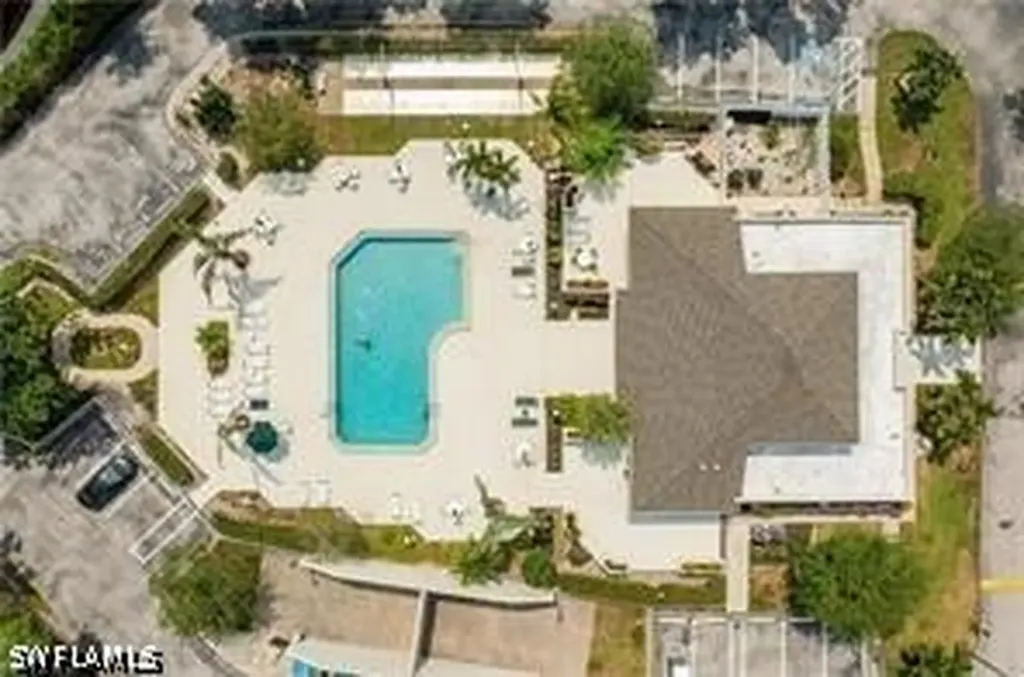 5120 SW Courtyards Court Cape Coral FL 33914
