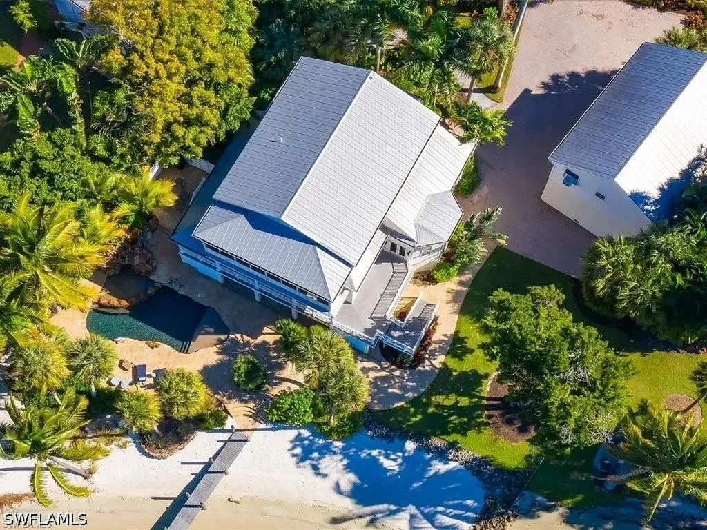 100 Fairview Avenue Fort Myers FL 33905