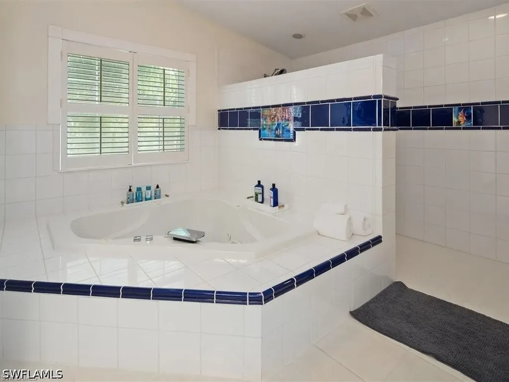 100 Fairview Avenue Fort Myers FL 33905