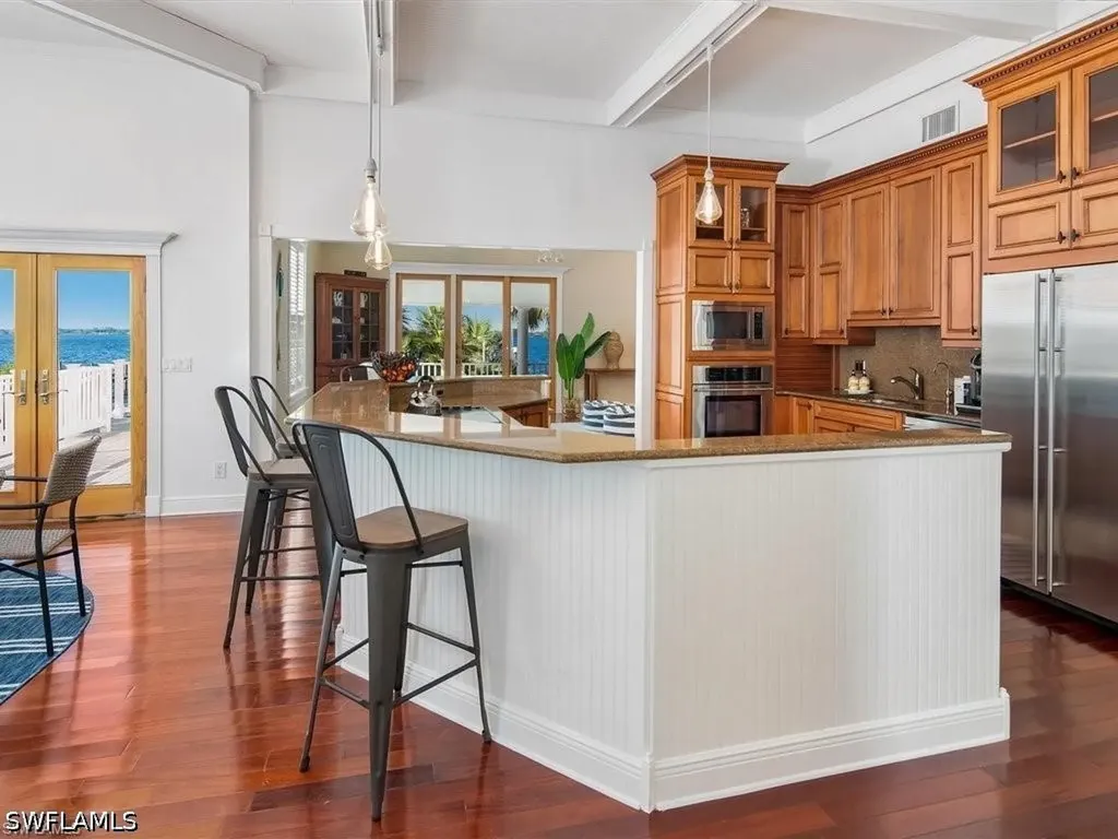 100 Fairview Avenue Fort Myers FL 33905
